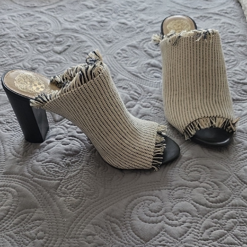 Vince Camuto Cream Knit Fringe Peep-Toe Block Heel Mules